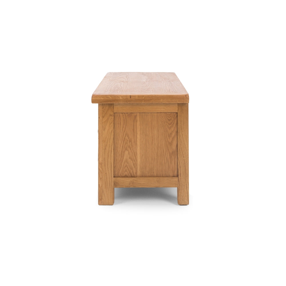 Salisbury Entertainment Unit 1200 End On 