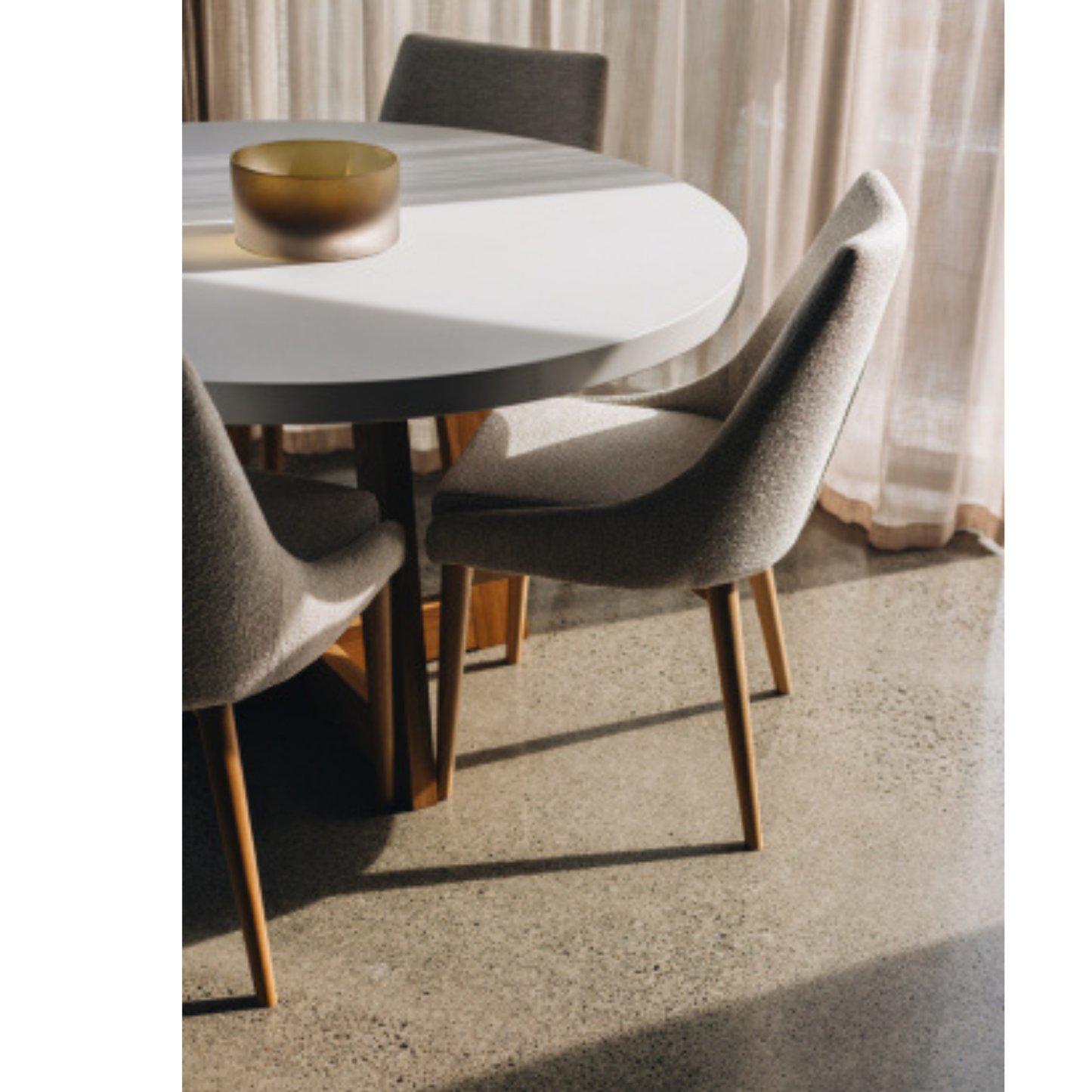 Echo Concrete Rd Dining Table 130