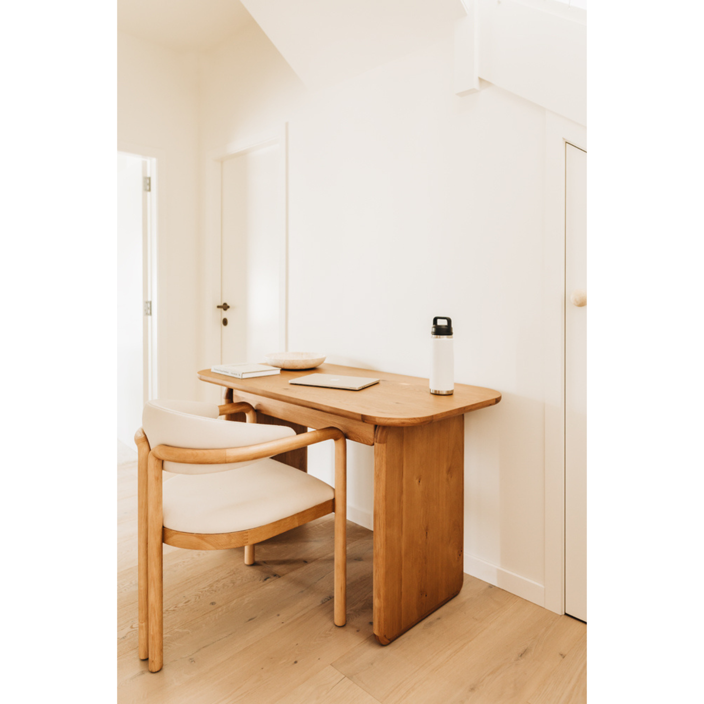 Panel Desk