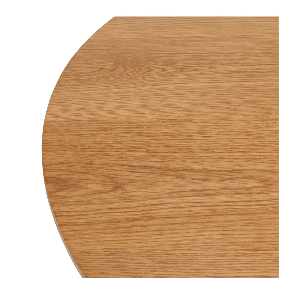 Radius 1m round Dining Table Close Up 