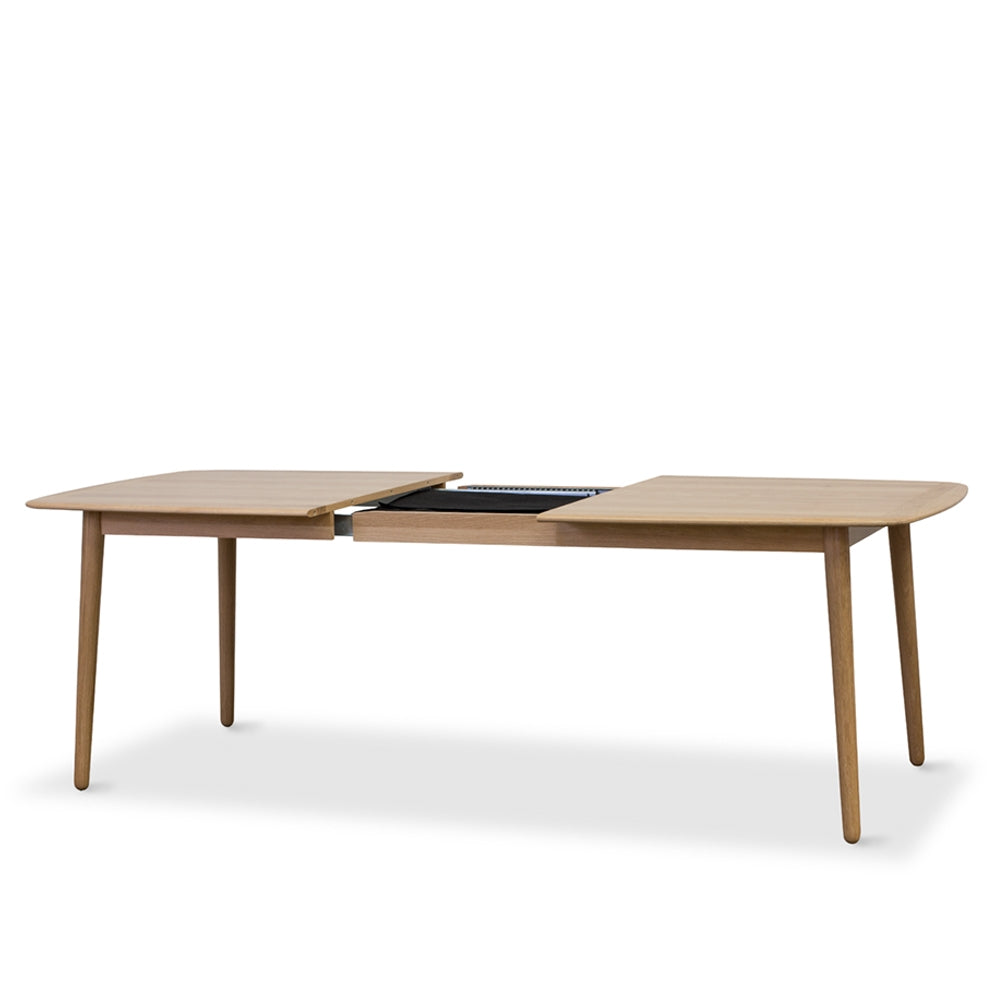 Rotterdam 1600 Dining Table Opening 